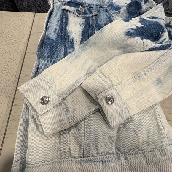 Seven7 Blue Tie-Dye Acid Wash Jean Jacket - Picture 5 of 12